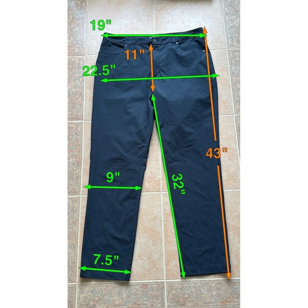 VRST Athletic 5 Pocket straight from Knee to calf pants Men's size 38 x 32